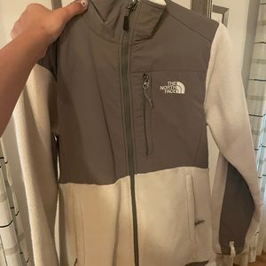 White North Face